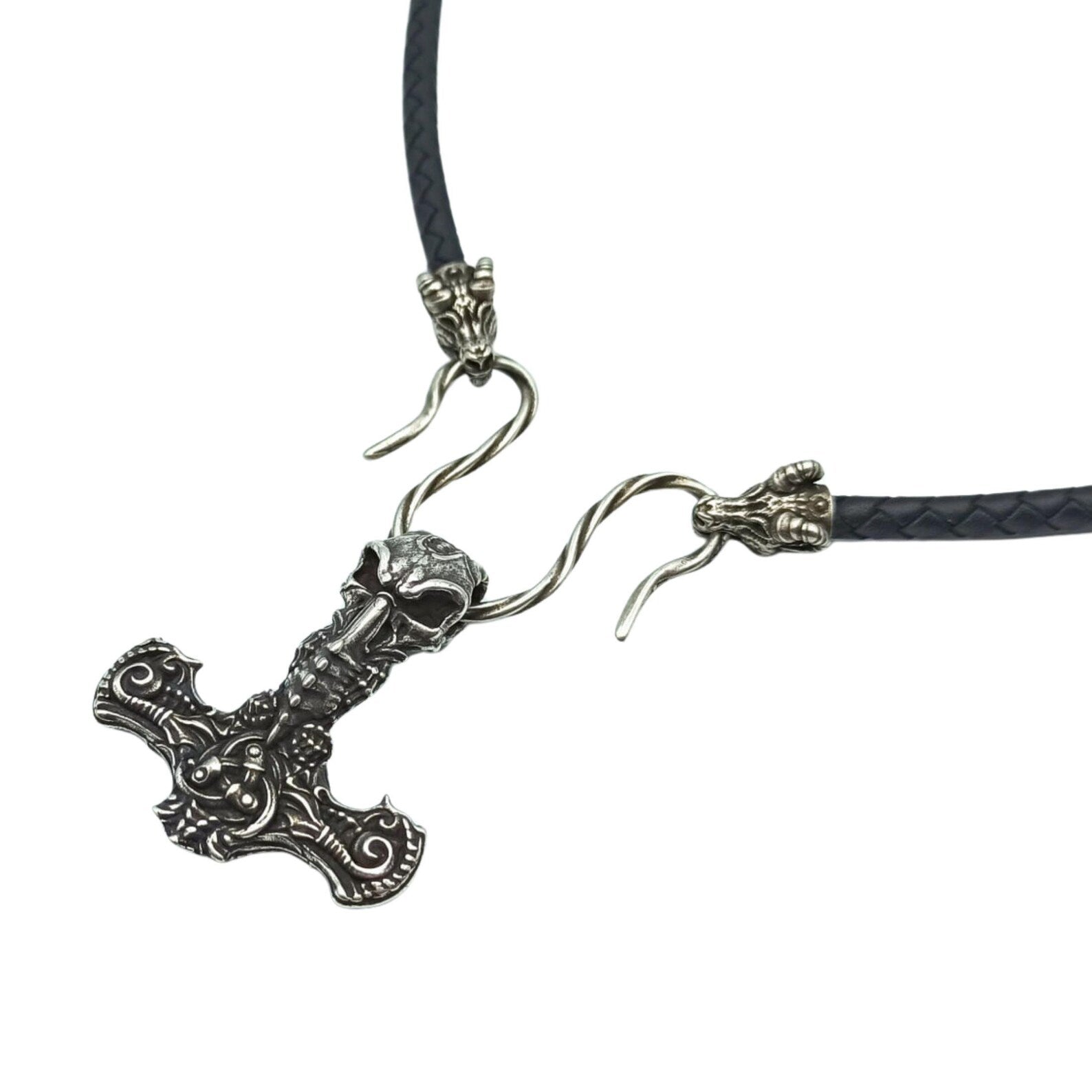 Biomechanical Mjolnir Skull Pendant | Unique Thor’s Hammer Necklace – Viking jewerly | Norse runes & Nordic jewelry