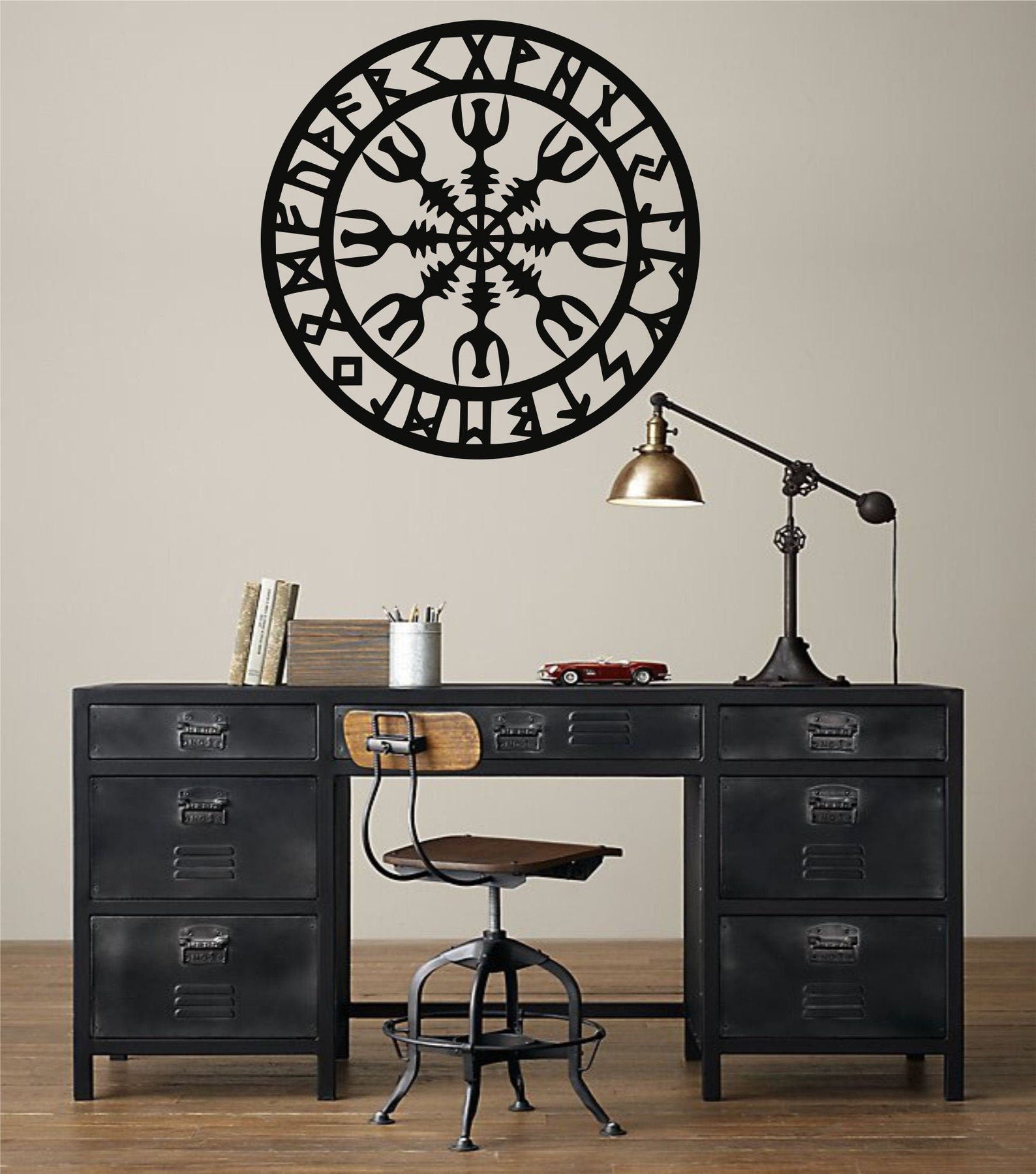 Metal Viking Decor, Nordic Mythology Vegvisir Runes Symbols – Viking home decor | Norse runes & Nordic jewelry