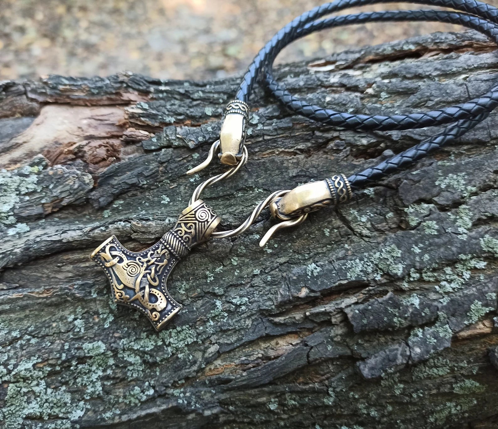 Norse Mjolnir pendant | Viking necklace | Thor's hammer – Viking Accessories | Norse runes & Nordic jewelry