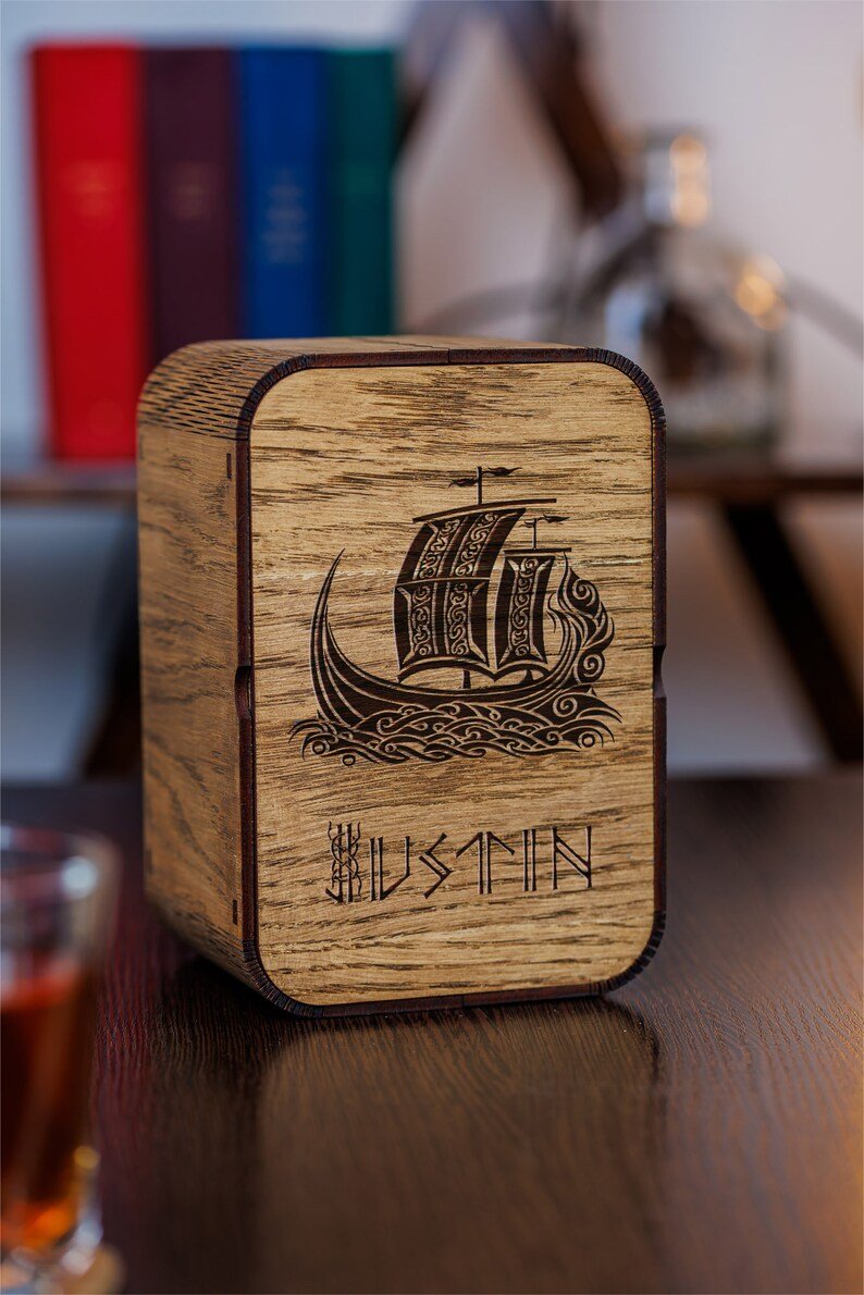 Personalized viking whiskey glass Whiskey glass set gift box – Viking Accessories | Norse runes & Nordic jewelry