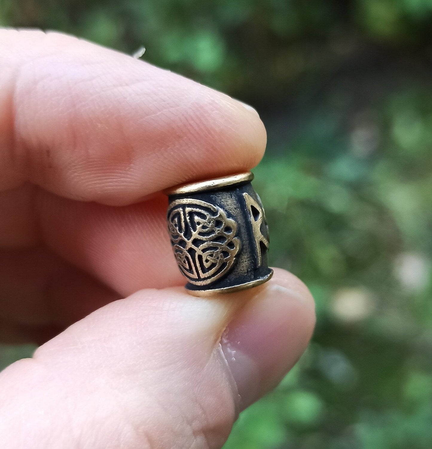 Raido rune | Viking beads | Norse Knife lanyard bead – Viking Accessories | Norse runes & Nordic jewelry