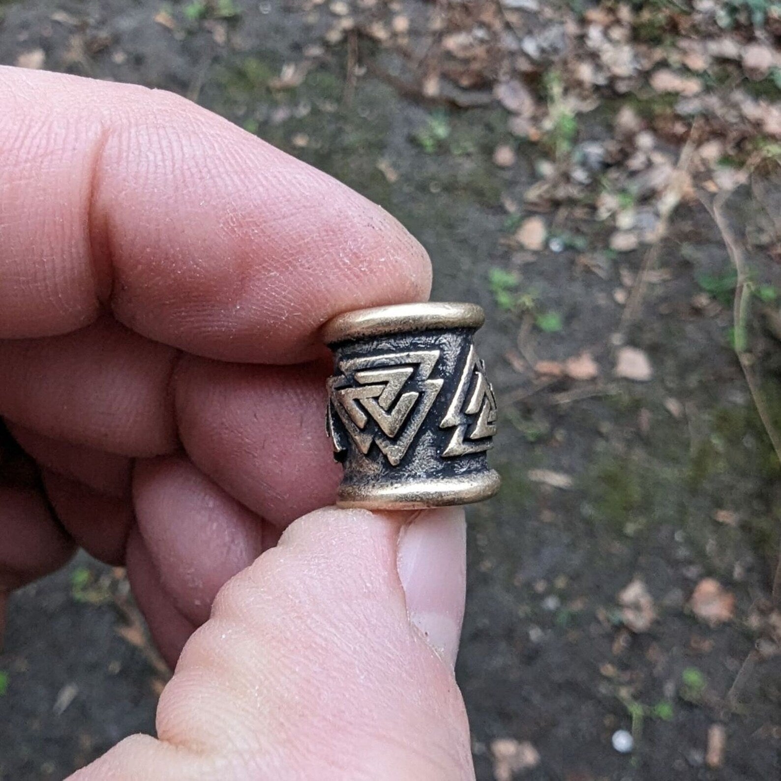 Valknut paracord bead edc beads dread norse jewelry – Viking Accessories | Norse runes & Nordic jewelry