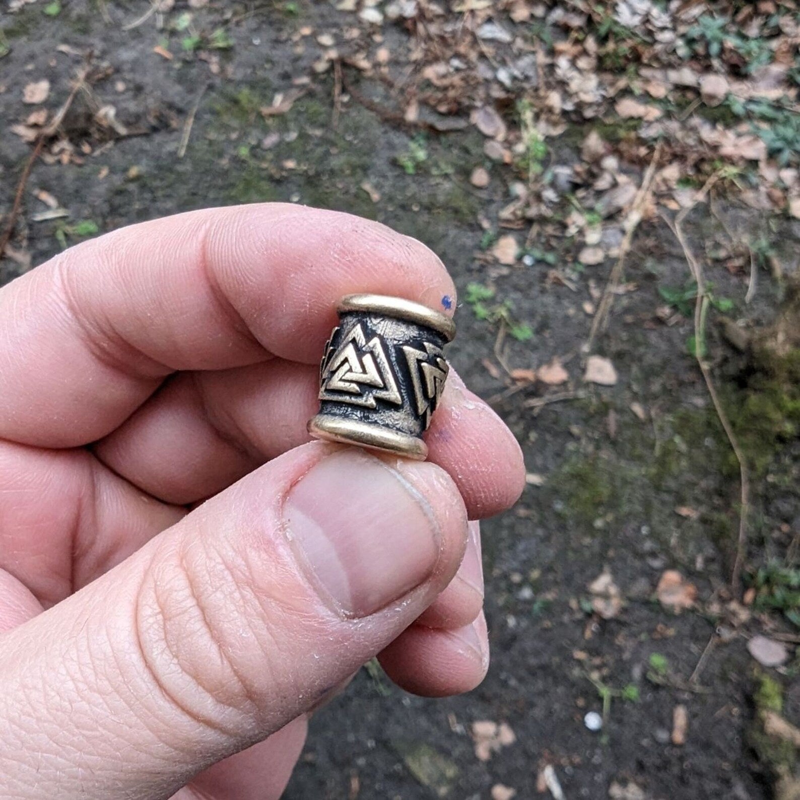 Valknut paracord bead edc beads dread norse jewelry – Viking Accessories | Norse runes & Nordic jewelry