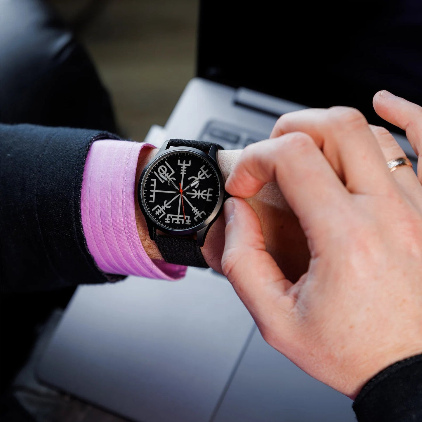 Viking Compass Engraved Watch Anniversary gift for man Groomsmen gifts – Viking Accessories | Norse runes & Nordic jewelry