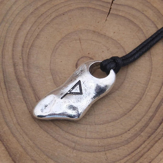 Viking Rune Pendant Necklace – Norse Symbol Amulet – Viking jewerly | Norse runes & Nordic jewelry
