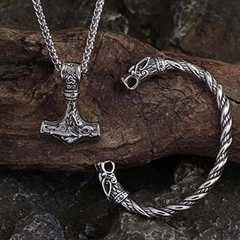 Viking Wolf & Hammer Set – Norse Necklace & Bracelet – Viking | Norse runes & Nordic jewelry