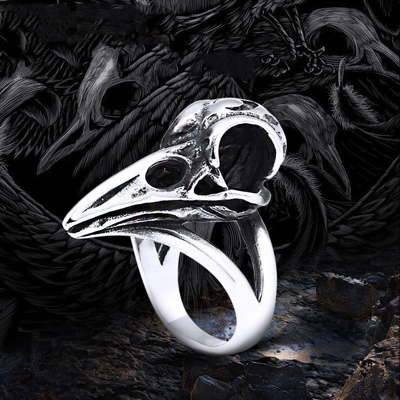 Raven skull ring — side profile