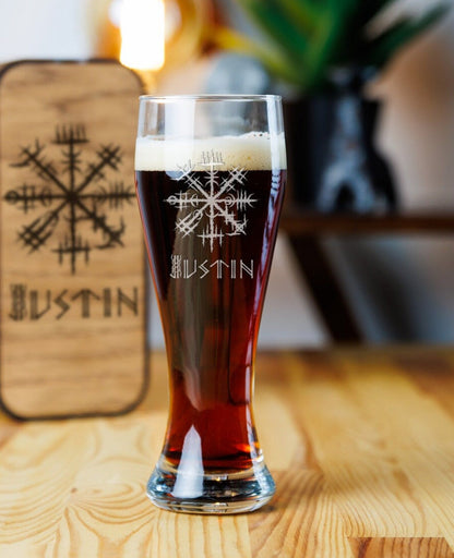 Custom Engraved Beer Glass Viking compas with Norse Mythology – Viking Accessories | Norse runes & Nordic jewelry