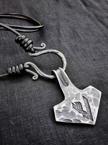 Hand Forged Viking Mjolnir Thor Hammer 5 V Scandinavian Odin Thor Asatru Gift – Viking jewerly | Norse runes & Nordic jewelry