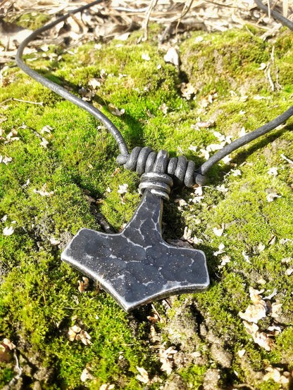 Hand Forged Viking Mjolnir Thor's Hammer 3 Norse Nordic Odin Thor Asatru Gift