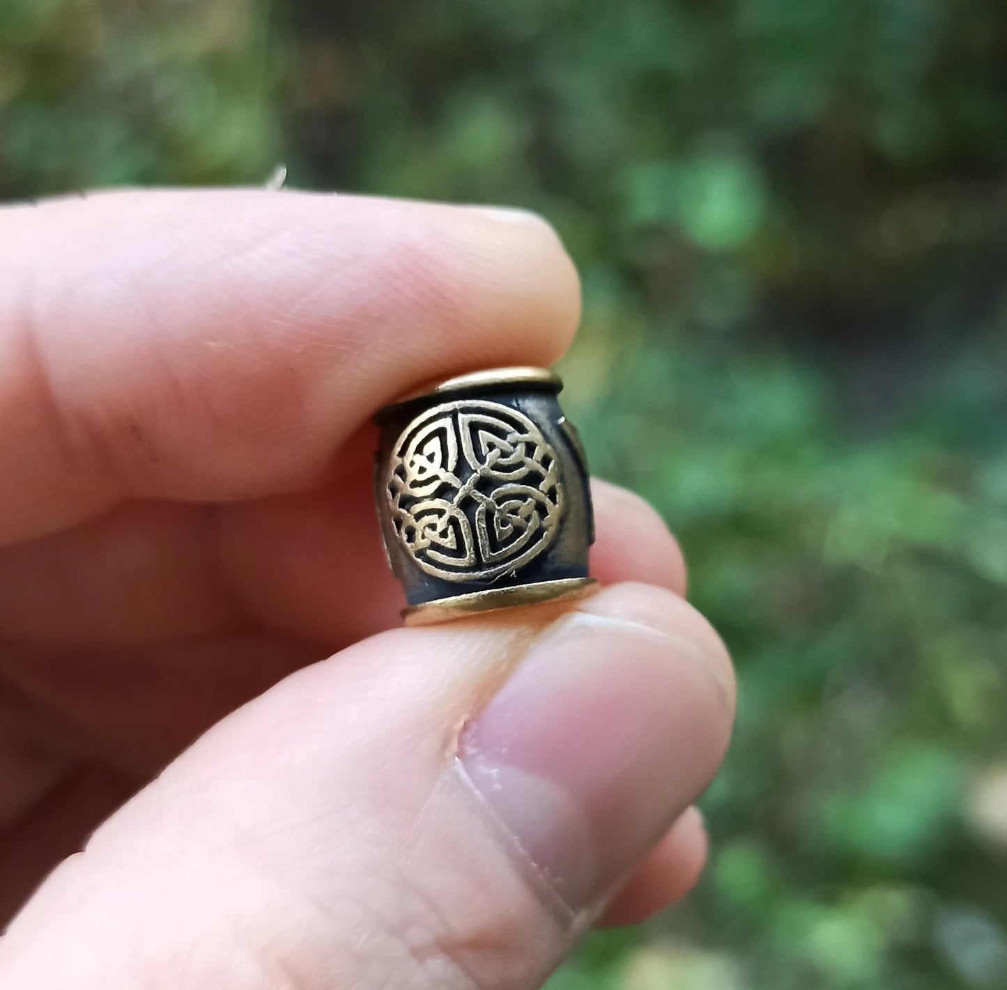 Algiz rune | viking beads | knife lanyard bead