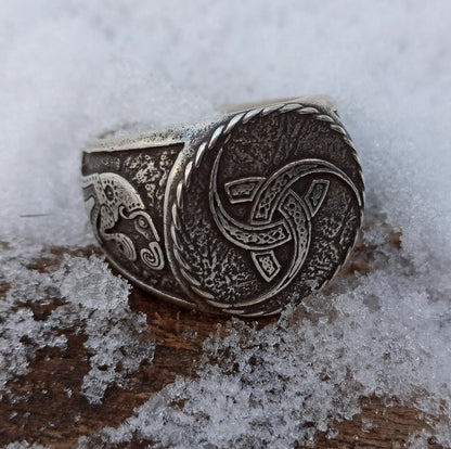 Mjolnir Signet ring | Thurisaz rune | Norse Viking mens Jewelry