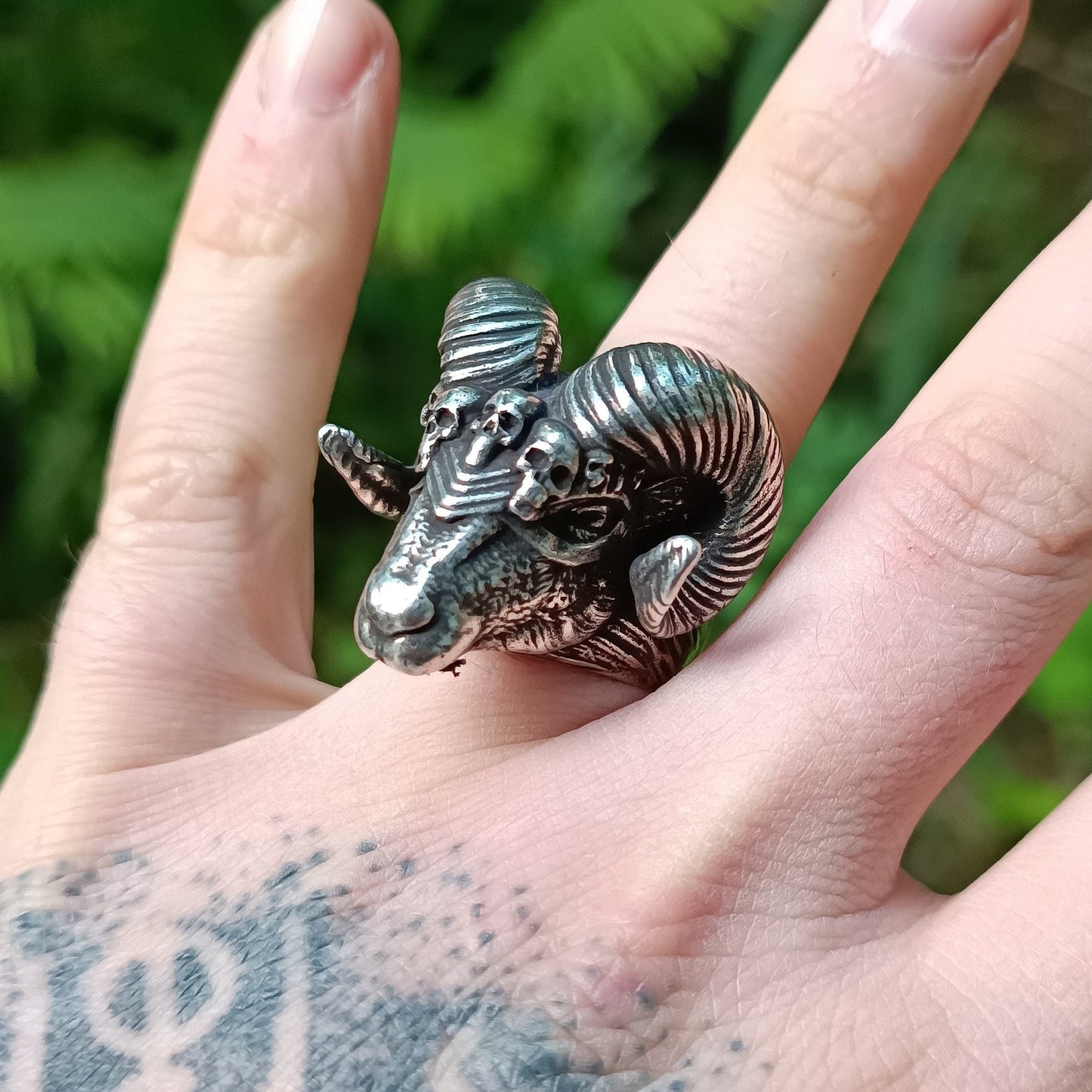 Viking ram head ring | Norse goat horns jewelry and skull