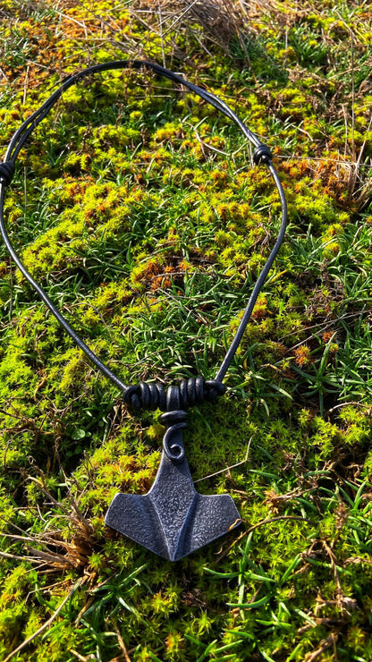 Thor's Hammer 4 Viking Mjolnir Hand Forged Norse Nordic Thor Asatru Gift Pendant – Viking Pendant | Norse runes & Nordic jewelry