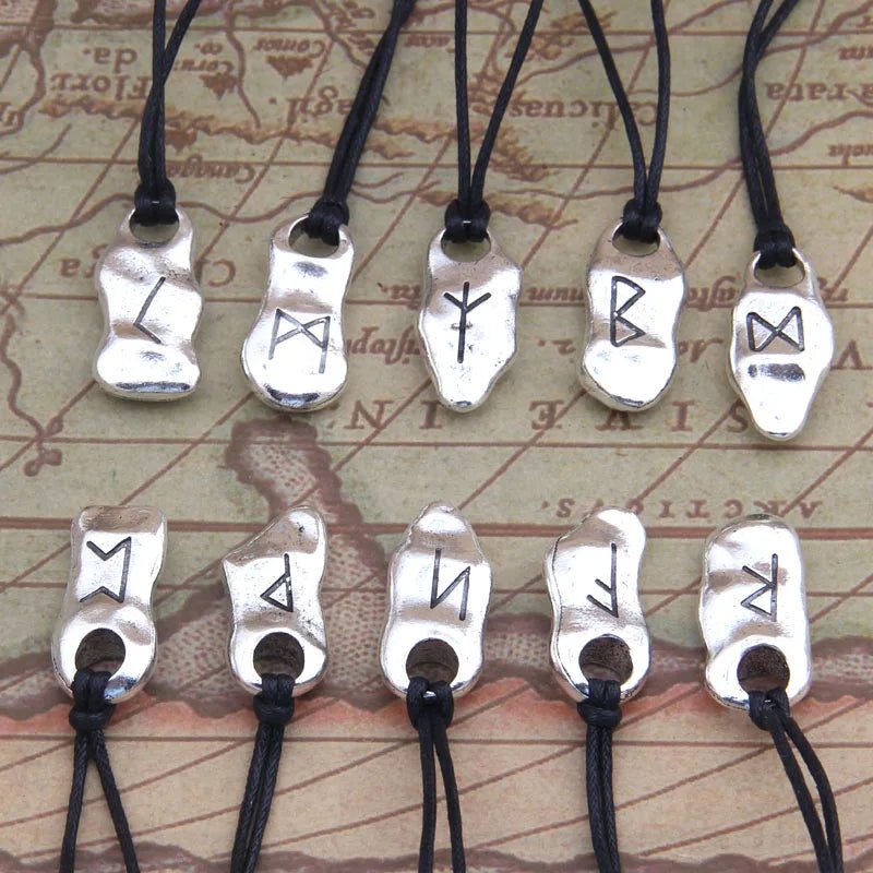 Viking Rune Pendant Necklace – Norse Symbol Amulet – Viking jewerly | Norse runes & Nordic jewelry