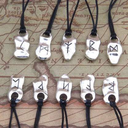 Viking Rune Pendant Necklace – Norse Symbol Amulet – Viking jewerly | Norse runes & Nordic jewelry