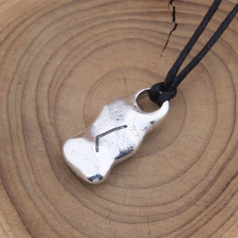 Viking Rune Pendant Necklace – Norse Symbol Amulet – Viking jewerly | Norse runes & Nordic jewelry