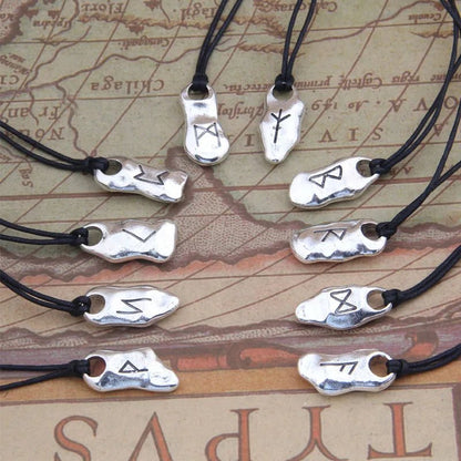Viking Rune Pendant Necklace – Norse Symbol Amulet – Viking jewerly | Norse runes & Nordic jewelry