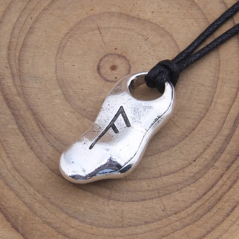 Viking Rune Pendant Necklace – Norse Symbol Amulet – Viking jewerly | Norse runes & Nordic jewelry