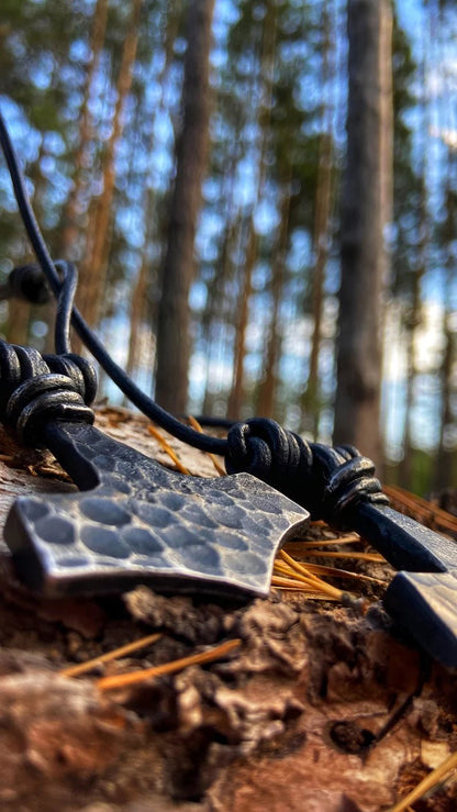 Viking Thor's Hammer Mjolnir Pendant | Forged Iron Norse Jewelry – Viking jewelry | Norse runes & Nordic jewelry