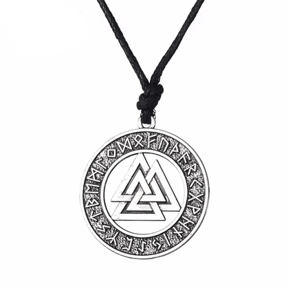 Viking Warrior Necklace – Valknut Rune Symbol of Odin – Viking | Norse runes & Nordic jewelry