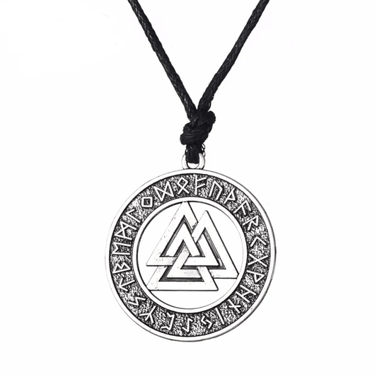 Viking Warrior Necklace – Valknut Rune Symbol of Odin – Viking | Norse runes & Nordic jewelry