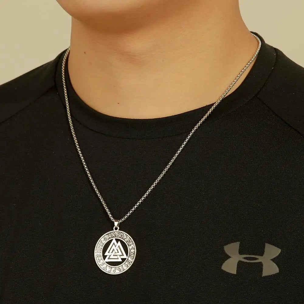 Viking Warrior Necklace – Valknut Rune Symbol of Odin – Viking | Norse runes & Nordic jewelry
